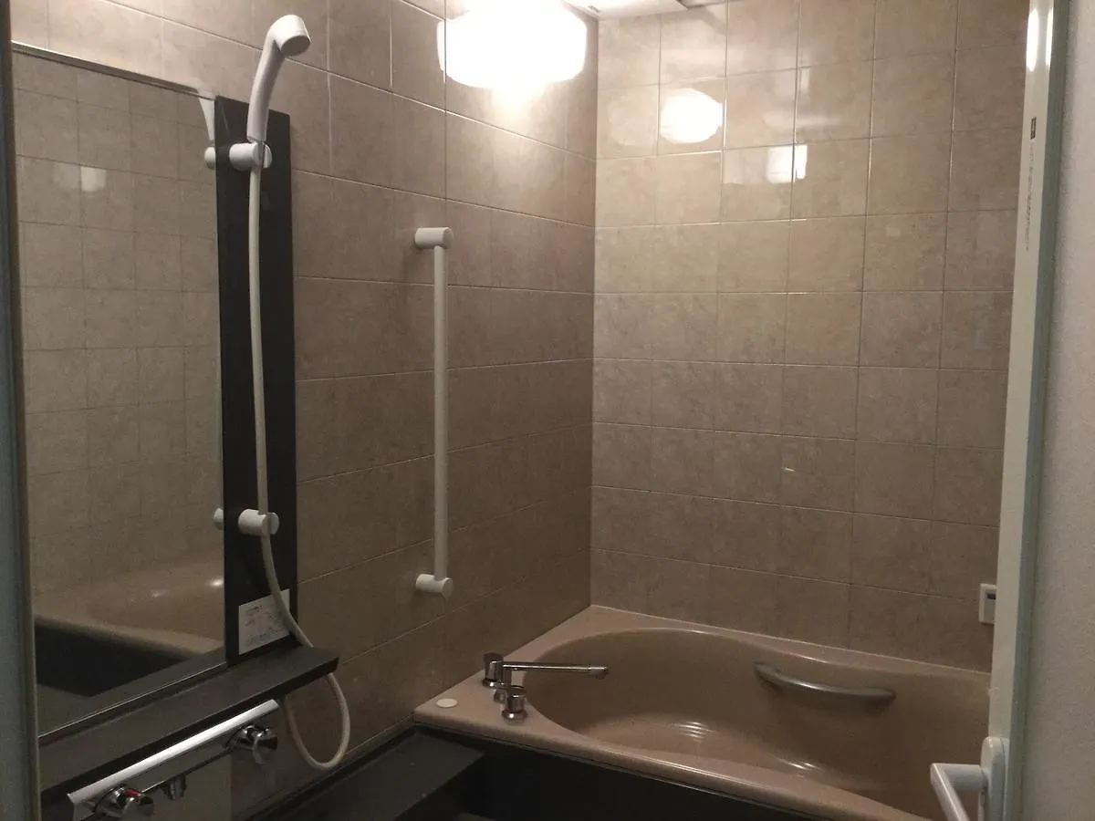 Niseko Youraku Hotel 2*,  Japan